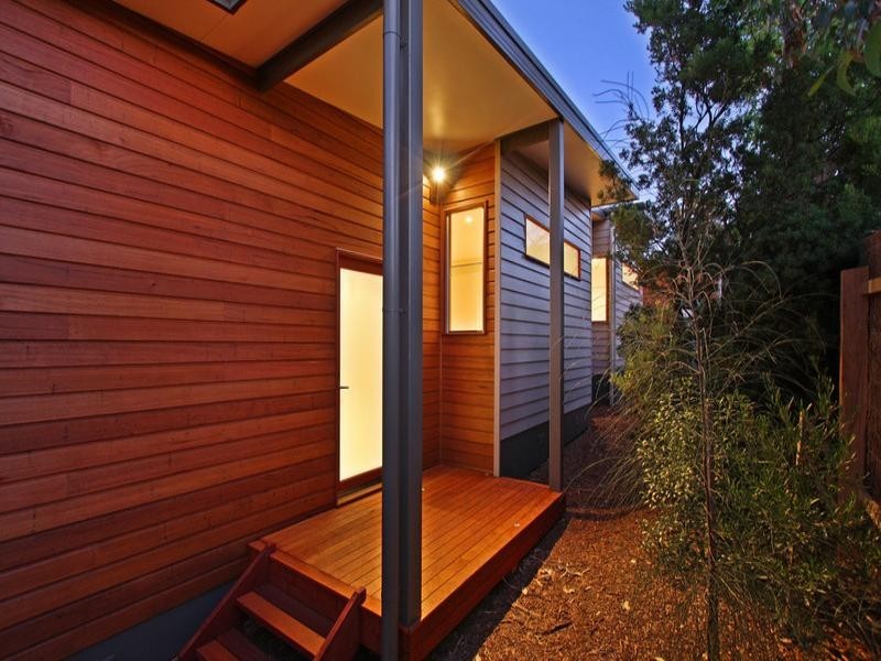 8 Elaine Road, Rye VIC 3941