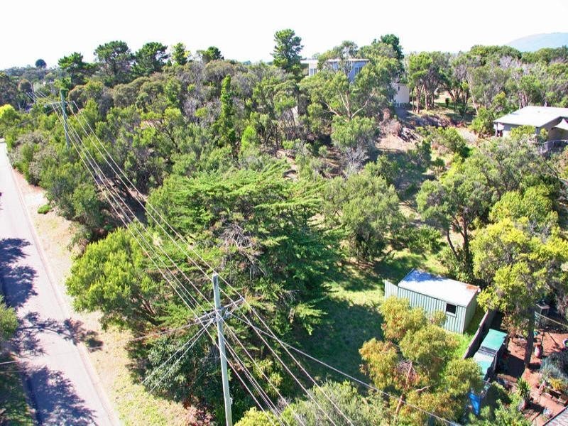 81 Grandview Avenue, Rye VIC 3941