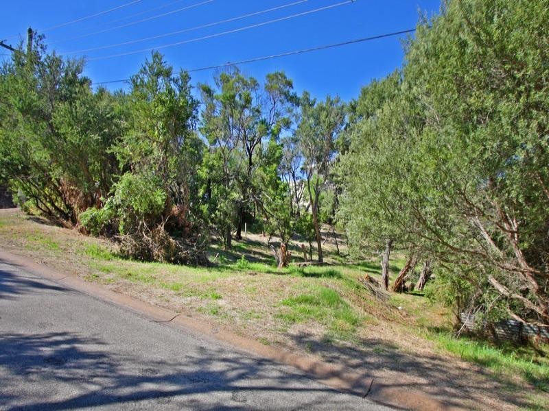 81 Grandview Avenue, Rye VIC 3941