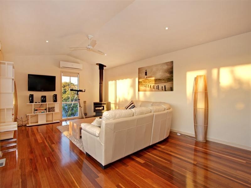 19 Woomera Street, Rye VIC 3941