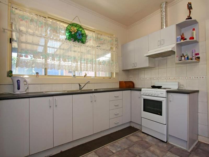 34 Spray Street, Rosebud VIC 3939