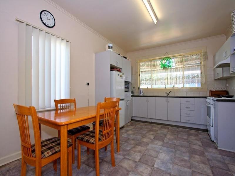 34 Spray Street, Rosebud VIC 3939