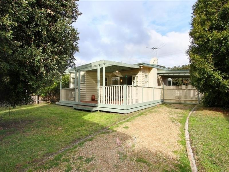 28 Alma Street, Tootgarook VIC 3941