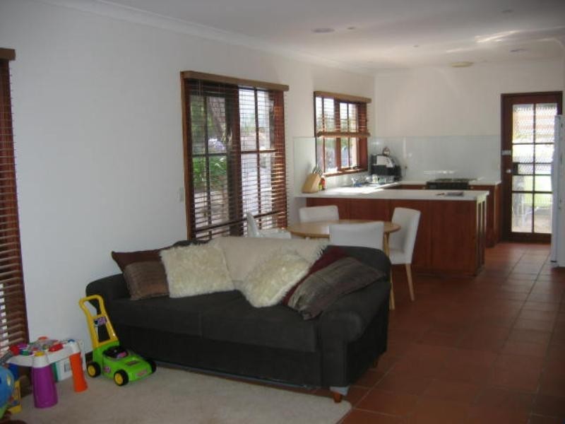 5 Miller Street, Blairgowrie VIC 3942