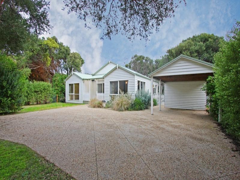 20 Chenier Street, Rye VIC 3941