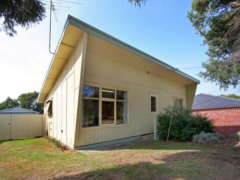 22 Goyarra Street, Rye VIC 3941