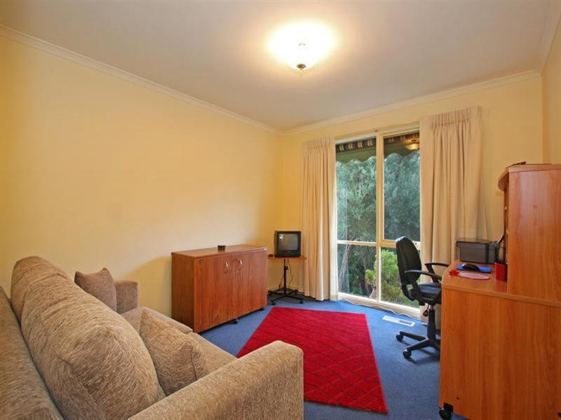 16 Chenier Street, Rye VIC 3941