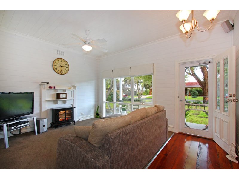 35 Lyon Street, Rosebud VIC 3939