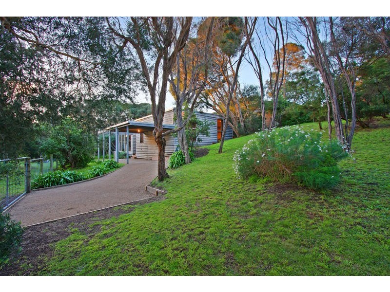 28 Reeves Street, Blairgowrie VIC 3942