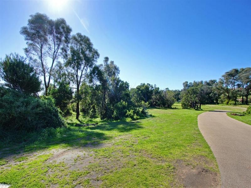 Lots 749, 750, 756, 757 and 758 Muirfield Lane, Fingal VIC 3939