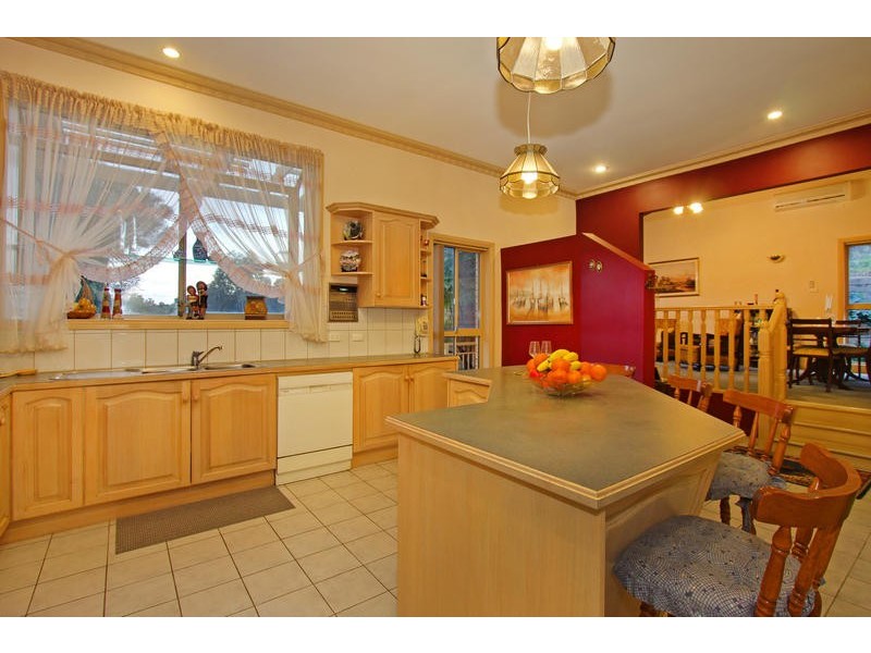 11 Bachli Street, Rye VIC 3941