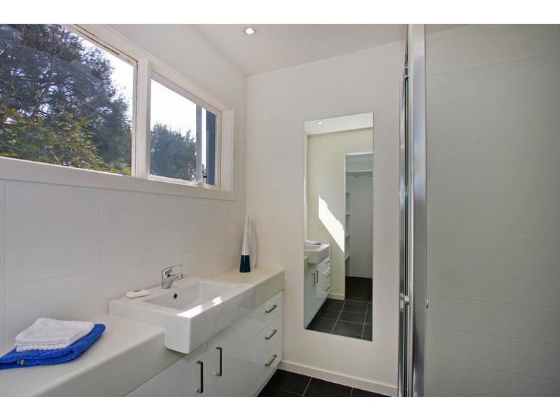 56 Canterbury Jetty Road, Blairgowrie VIC 3942