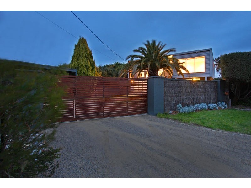 1 Caroline Court, Blairgowrie VIC 3942