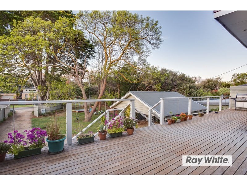 33 Locksley Road, Rye VIC 3941