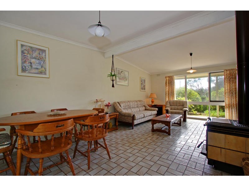 8 Marianne Avenue, Rye VIC 3941