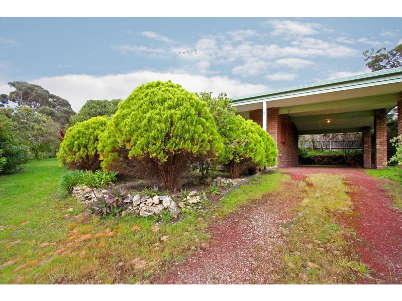 8 Marianne Avenue, Rye VIC 3941