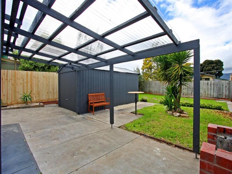 93 Fourth Avenue, Rosebud VIC 3939