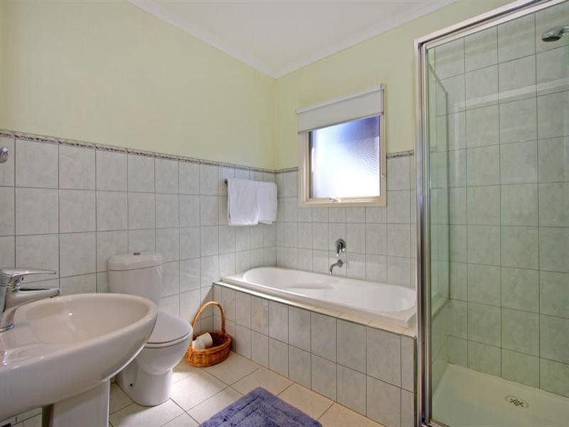 64 Pier Street, Rye VIC 3941