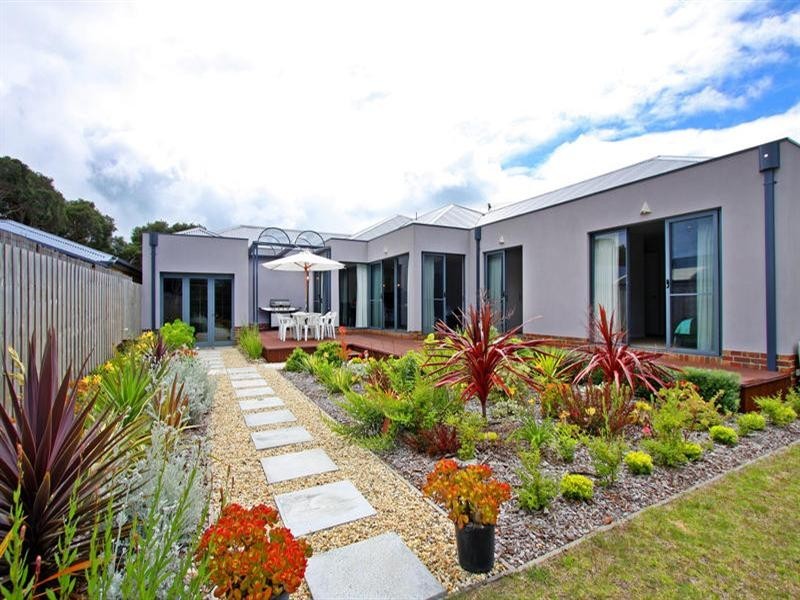 9 Sherwood Forest Drive, Rye VIC 3941