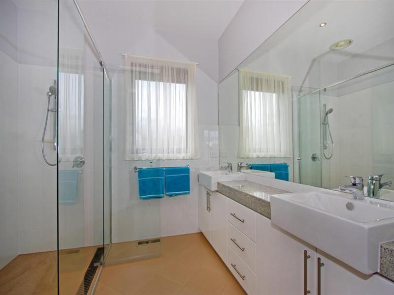 9 Sherwood Forest Drive, Rye VIC 3941