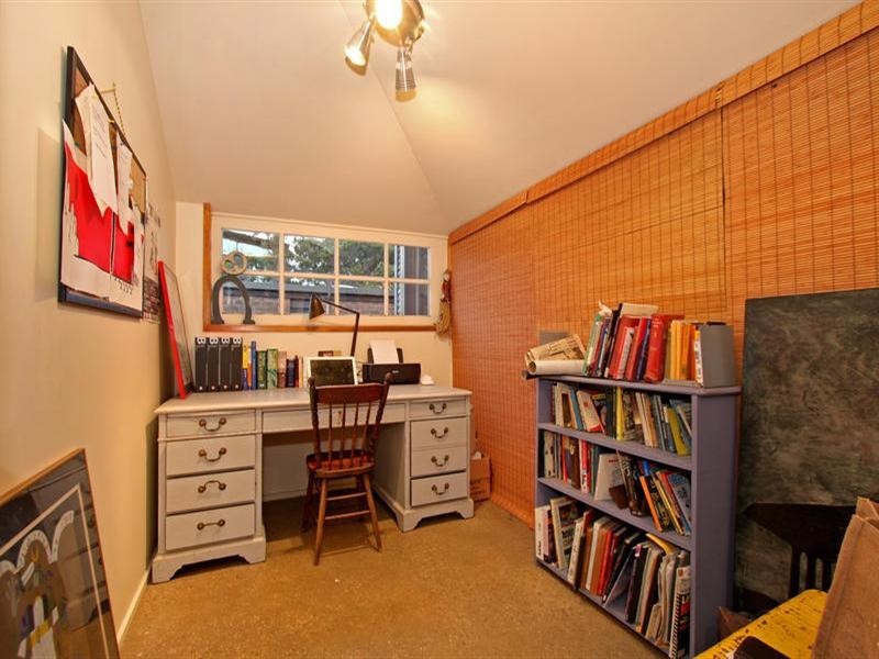 19 Central Avenue, Blairgowrie VIC 3942