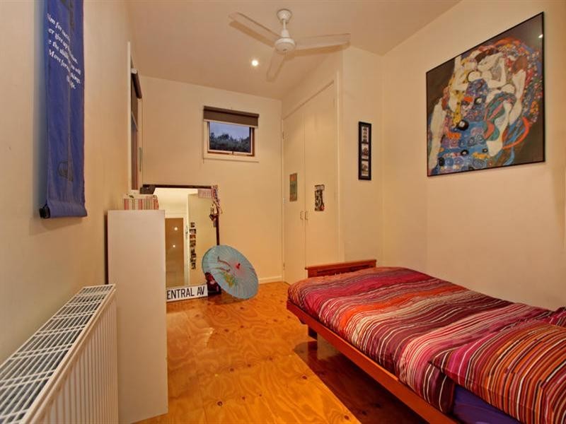 19 Central Avenue, Blairgowrie VIC 3942