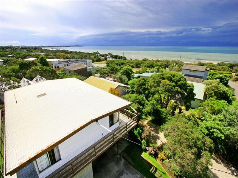 2 Sussex Street, Blairgowrie VIC 3942