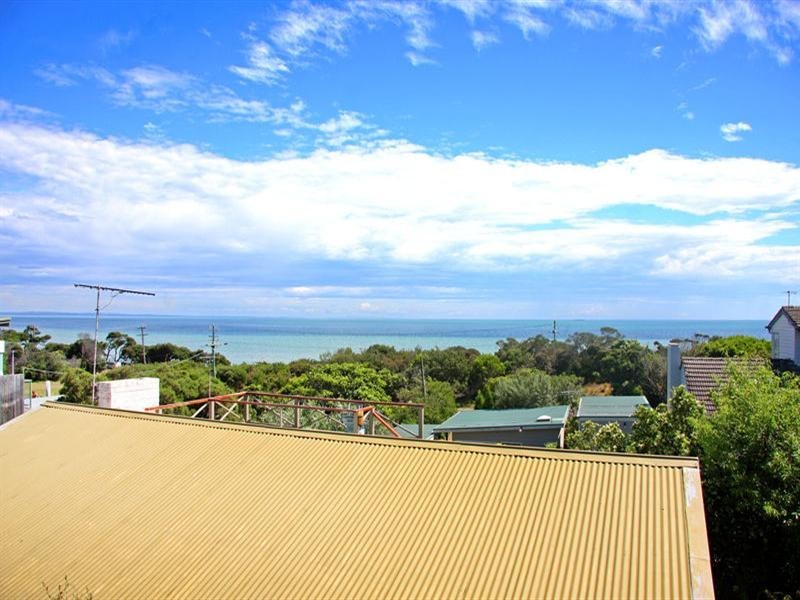 2 Sussex Street, Blairgowrie VIC 3942