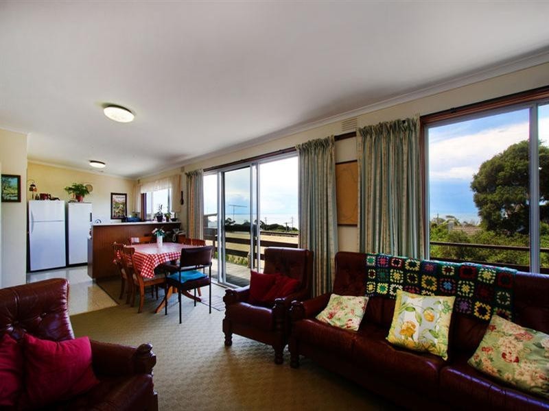 2 Sussex Street, Blairgowrie VIC 3942