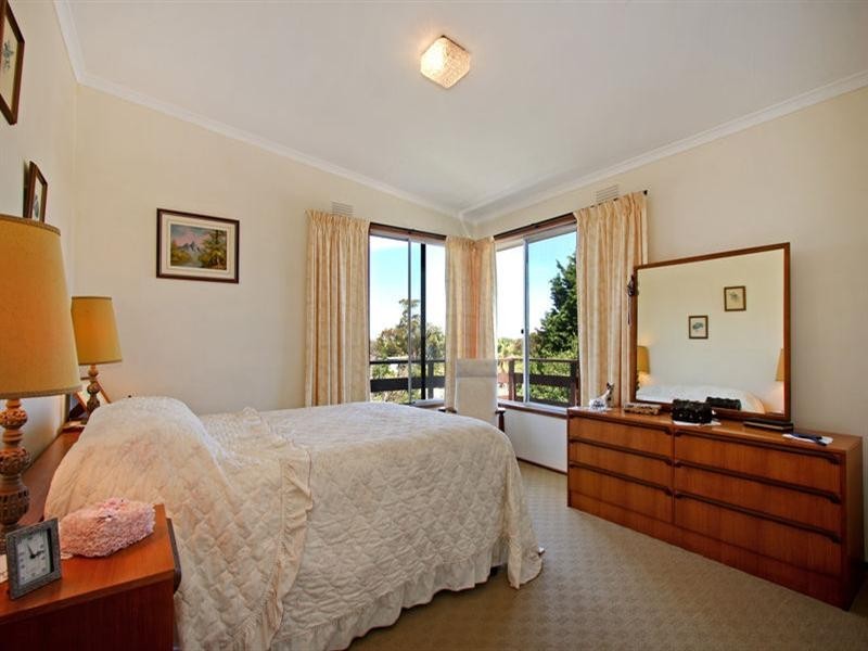 2 Sussex Street, Blairgowrie VIC 3942