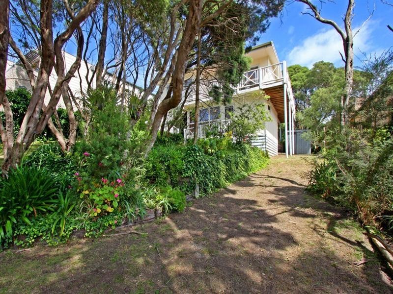 20 Reeves Street, Blairgowrie VIC 3942