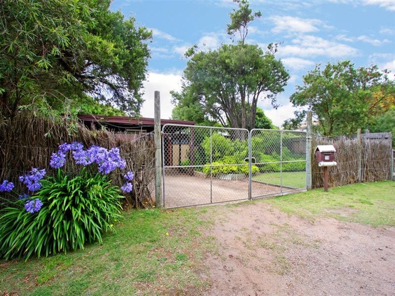 19 Knox Street, Blairgowrie VIC 3942