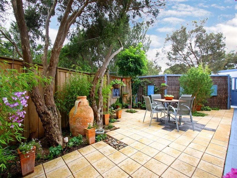 22 Tinapher Drive, Rye VIC 3941