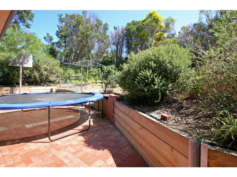 12 Fairhills Drive, Rye VIC 3941