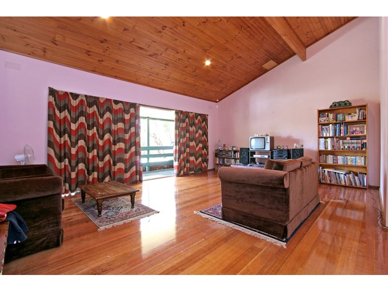 12 Fairhills Drive, Rye VIC 3941