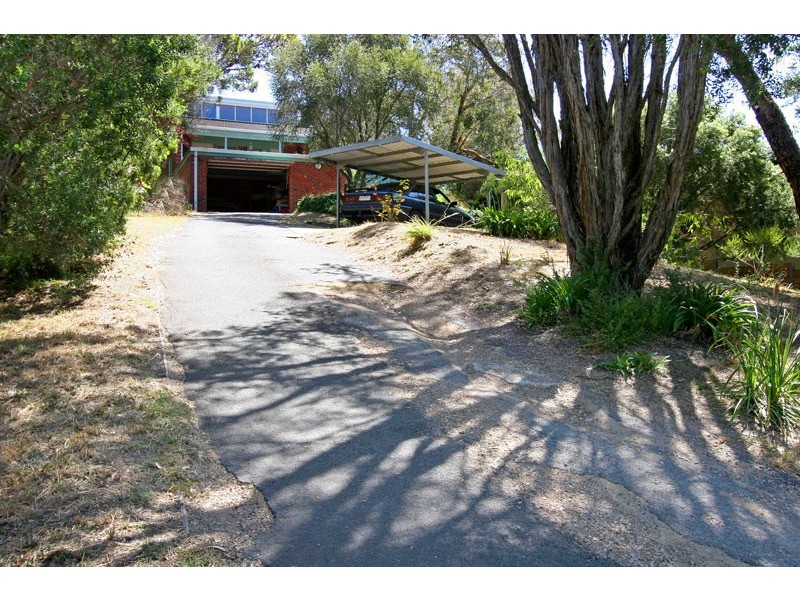 12 Fairhills Drive, Rye VIC 3941