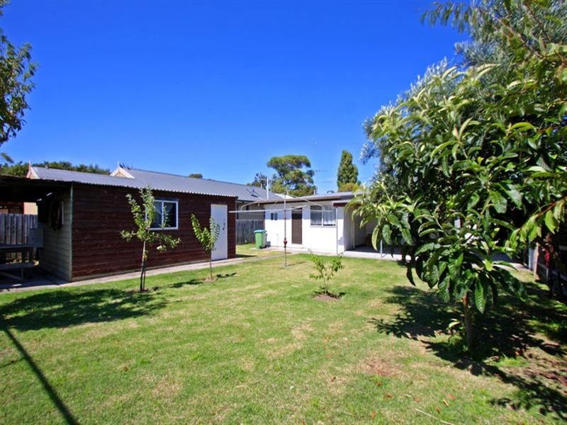 62 Raymond Street, Tootgarook VIC 3941