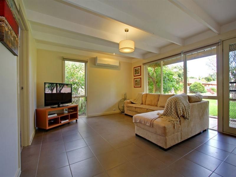 73 Keith Street, Tootgarook VIC 3941