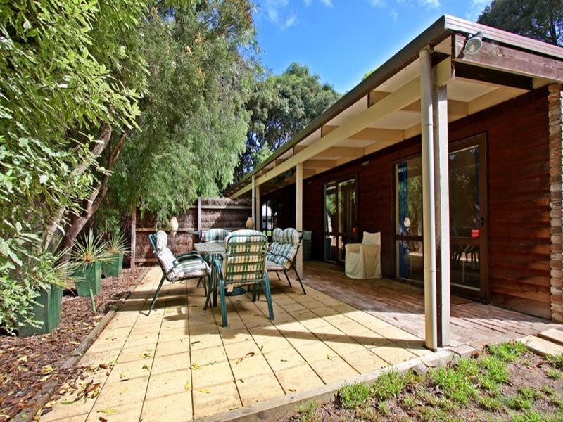 40 Roslyn Avenue, Rye VIC 3941