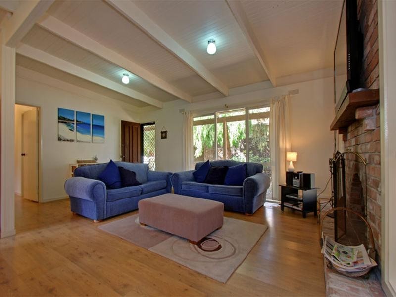 40 Roslyn Avenue, Rye VIC 3941