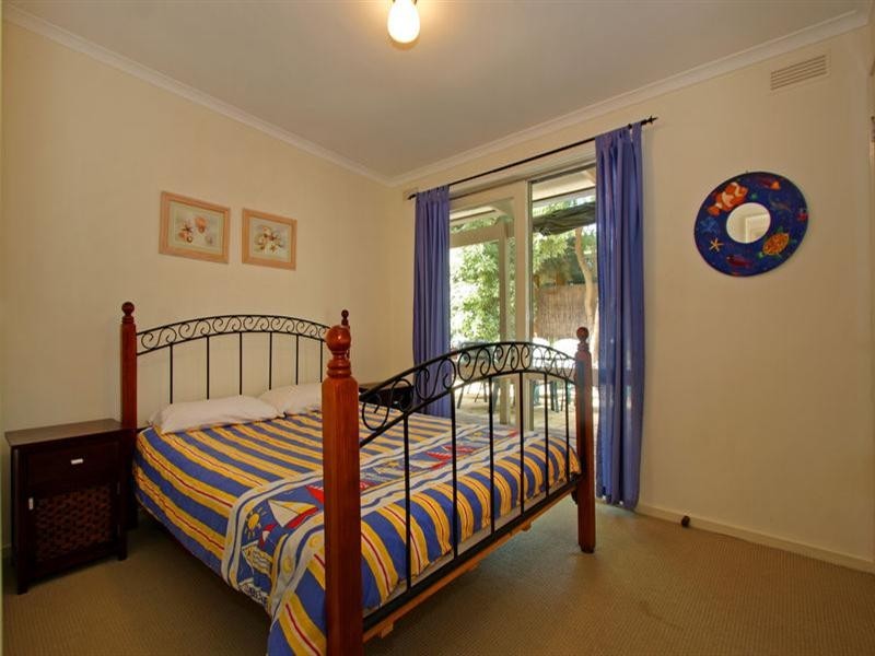 40 Roslyn Avenue, Rye VIC 3941