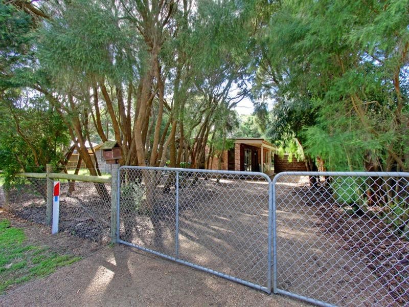 40 Roslyn Avenue, Rye VIC 3941