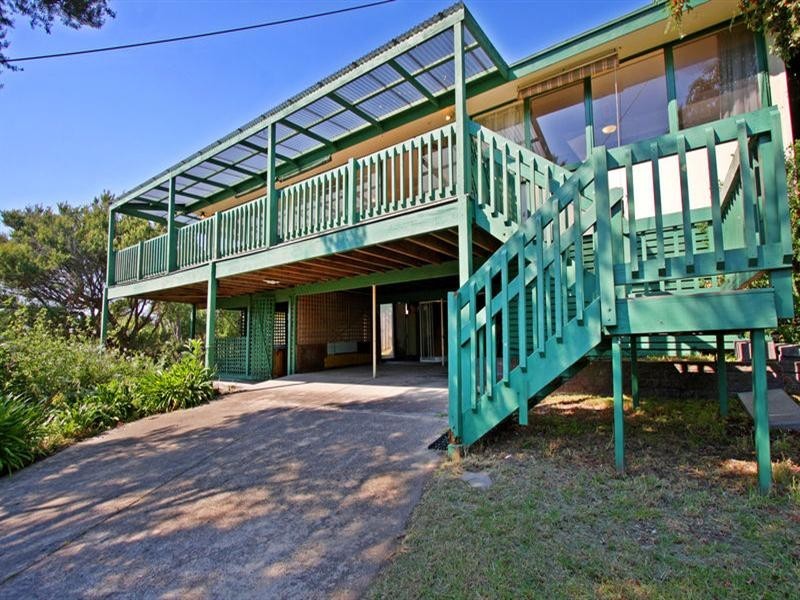 18 Roberts Street, Rye VIC 3941