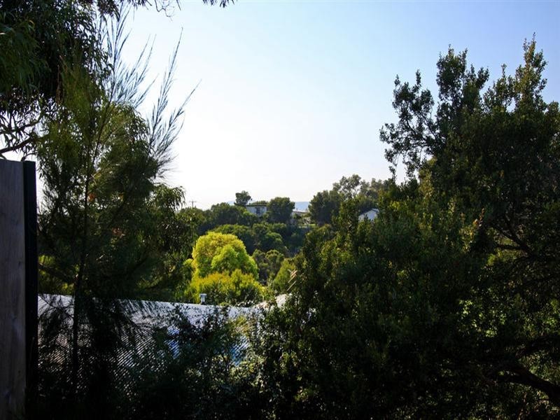 10 Twakurra Street, Rye VIC 3941