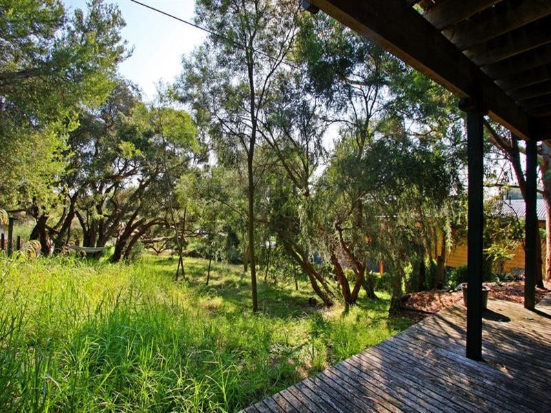 10 Twakurra Street, Rye VIC 3941