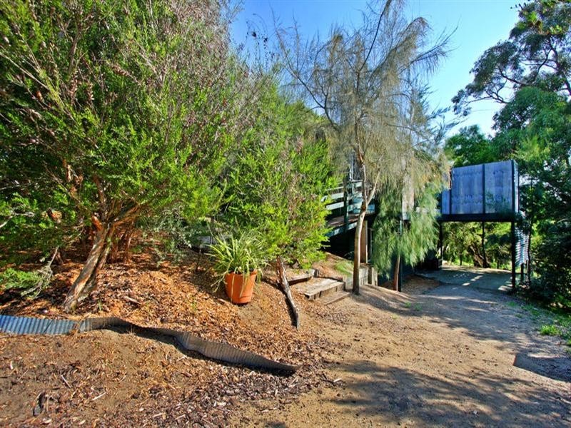 10 Twakurra Street, Rye VIC 3941