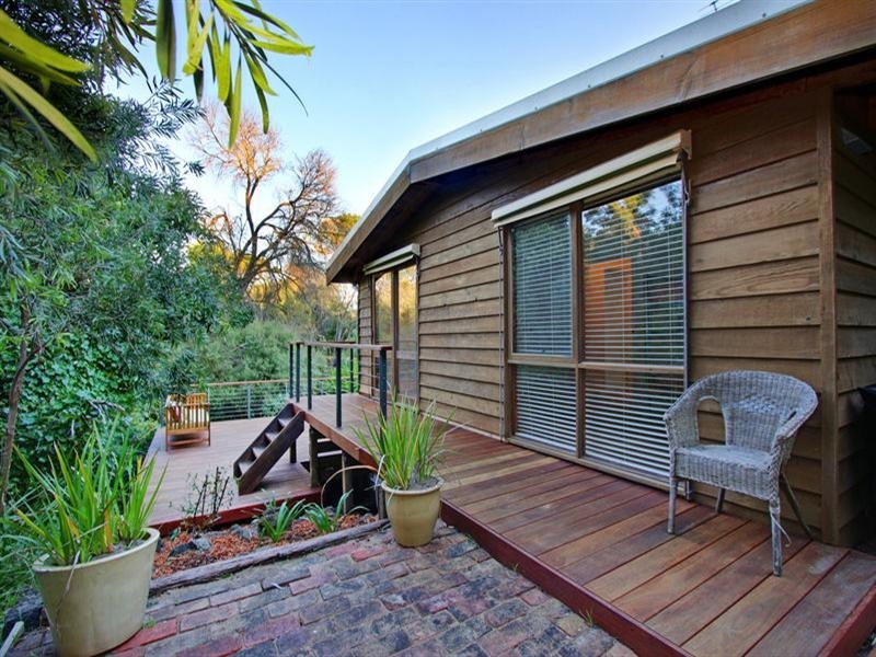 2 Knight Street, Blairgowrie VIC 3942