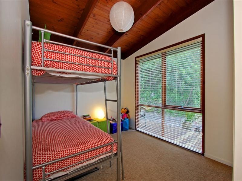 2 Knight Street, Blairgowrie VIC 3942