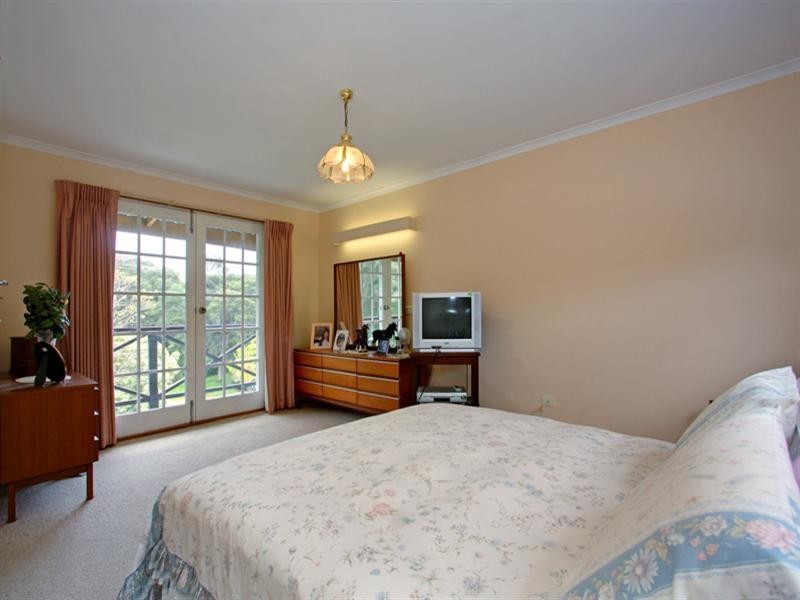 9 Ellesmere Street, Blairgowrie VIC 3942