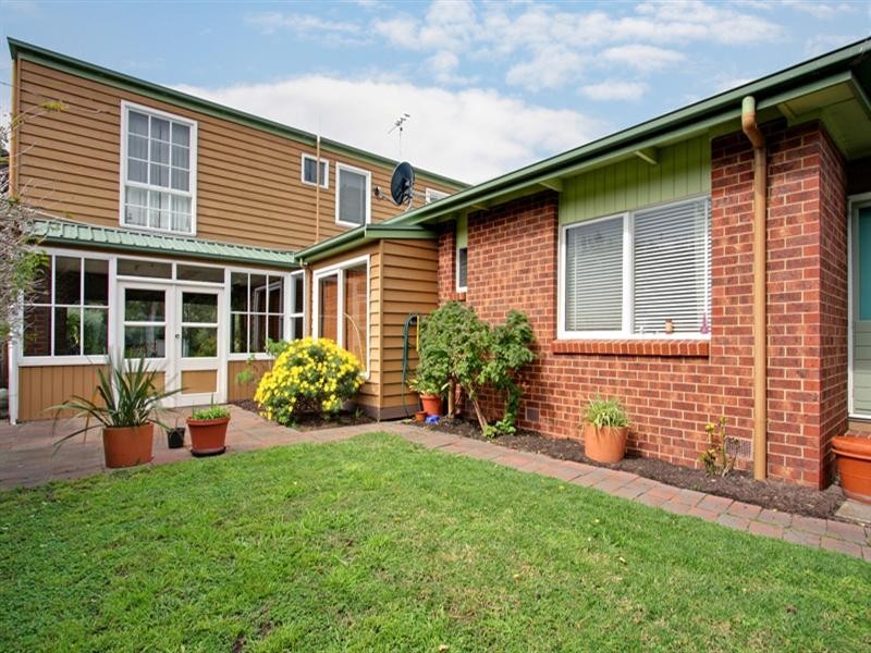 9 Ellesmere Street, Blairgowrie VIC 3942